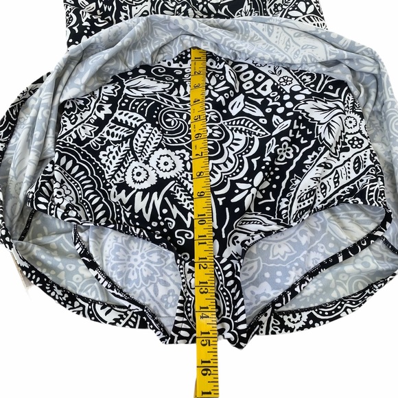 Maxine of Hollywood Skirted Empire Waist 1 pc Swim - Picture 11 of 14